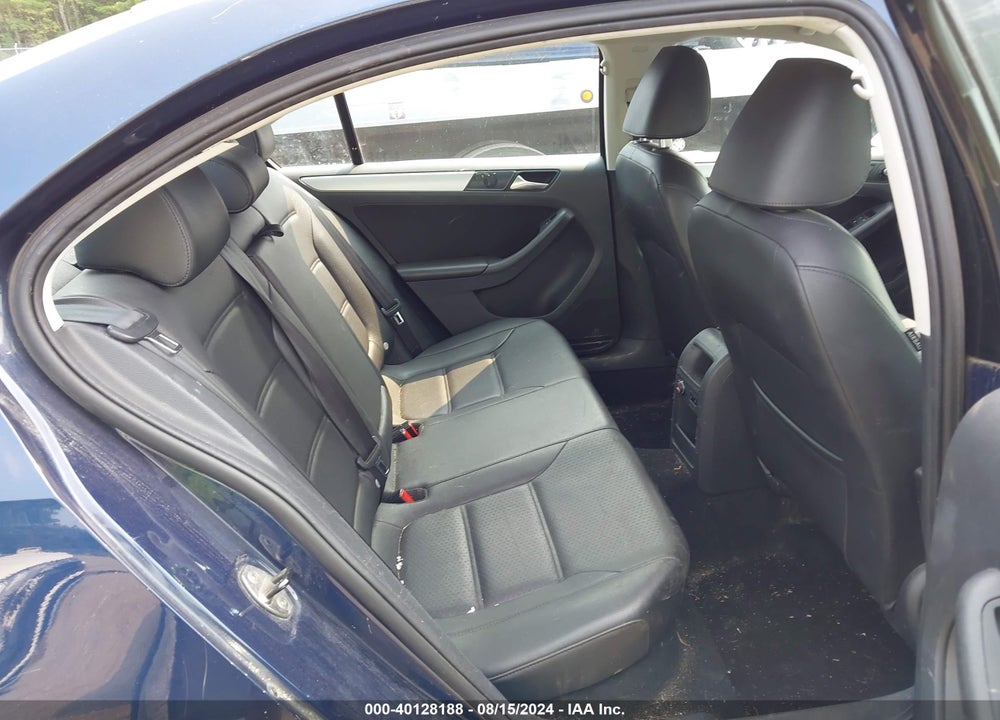2013 VOLKSWAGEN JETTA 2.5L SE VIN: 3VWDP7AJ1DM418726