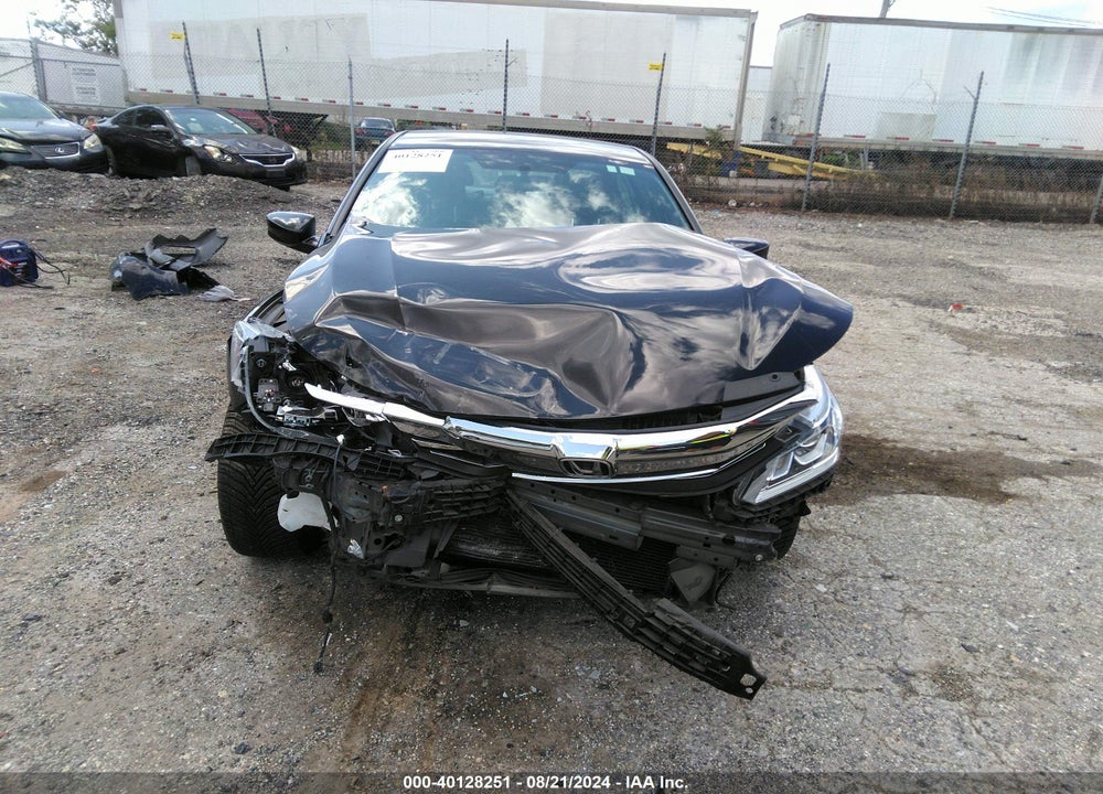 2017 HONDA ACCORD VIN: 1HGCR2F1XHA290463