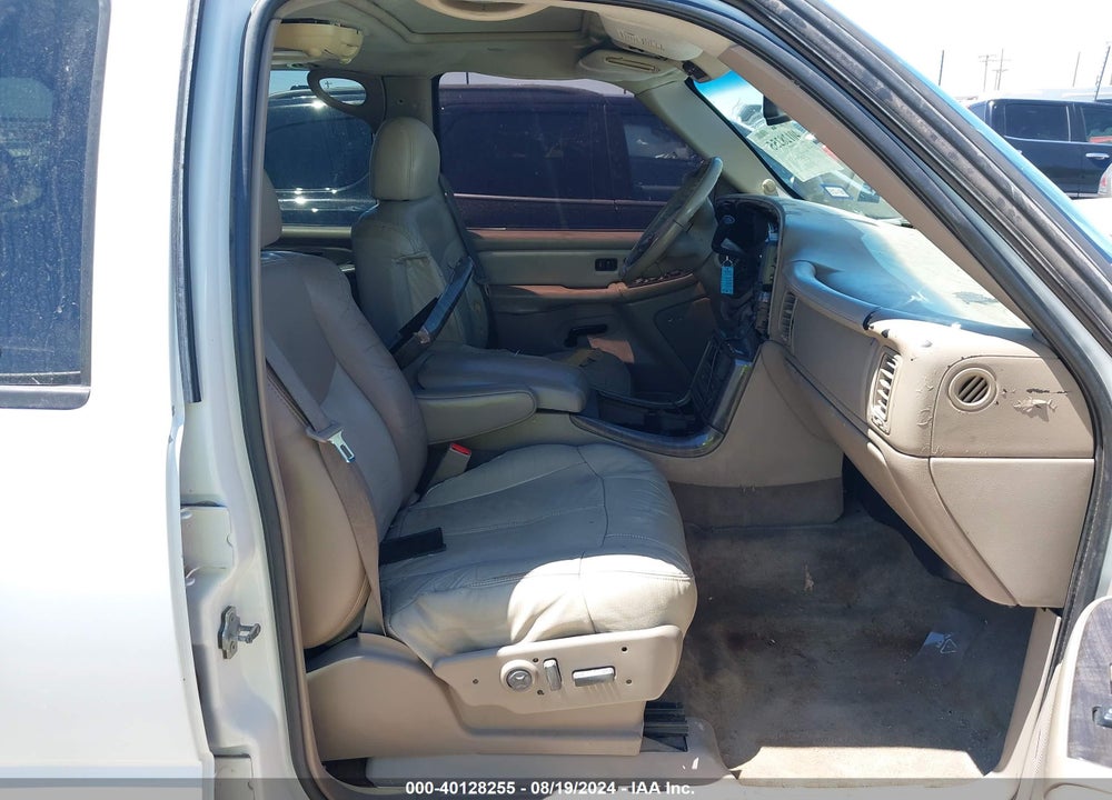 2004 GMC YUKON DENALI VIN: 1GKEK63U74J244251