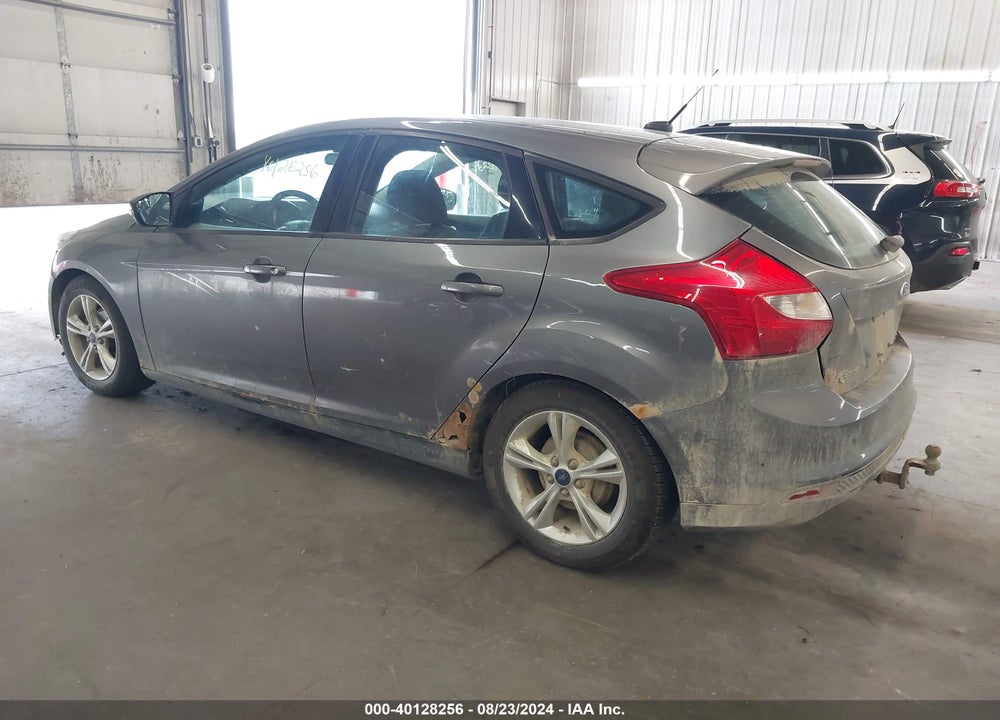 2014 FORD FOCUS SE VIN: 1FADP3K28EL281621