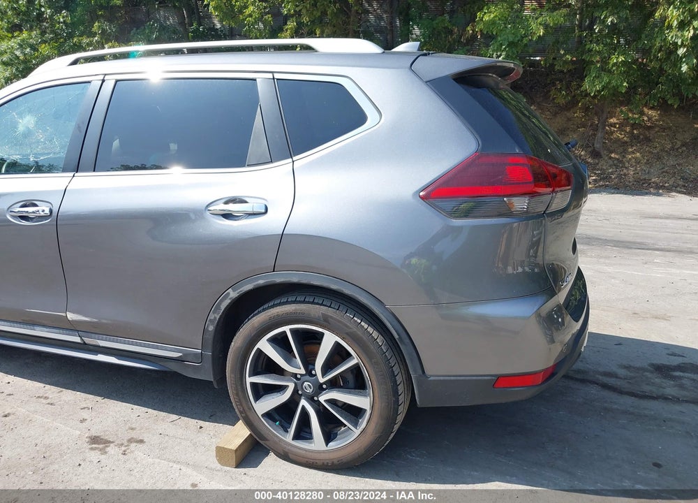 2019 NISSAN ROGUE SL VIN: 5N1AT2MV2KC755242