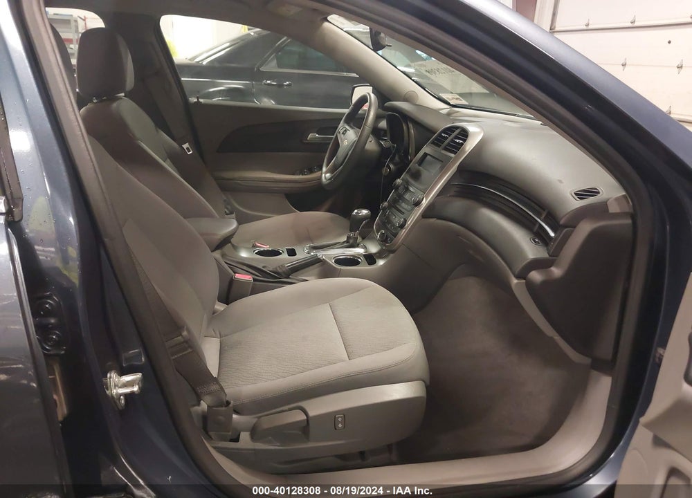 2015 CHEVROLET MALIBU LS VIN: 1G11B5SL7FF293946