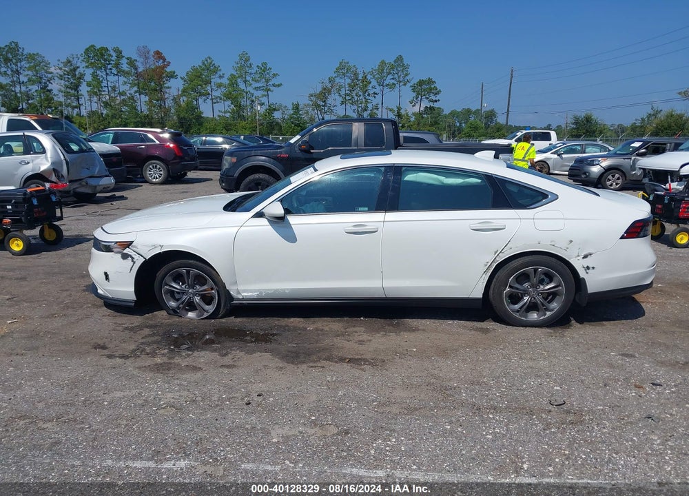 2024 HONDA ACCORD EX VIN: 1HGCY1F34RA044718