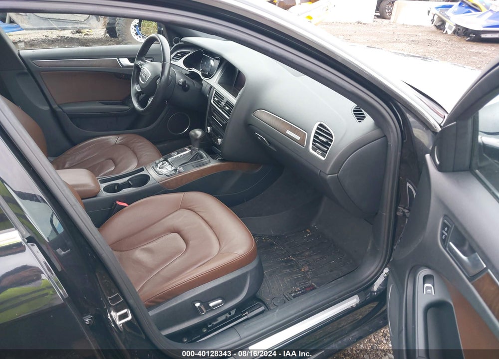 2013 AUDI A4 2.0T PREMIUM VIN: WAUFFAFL6DN041738