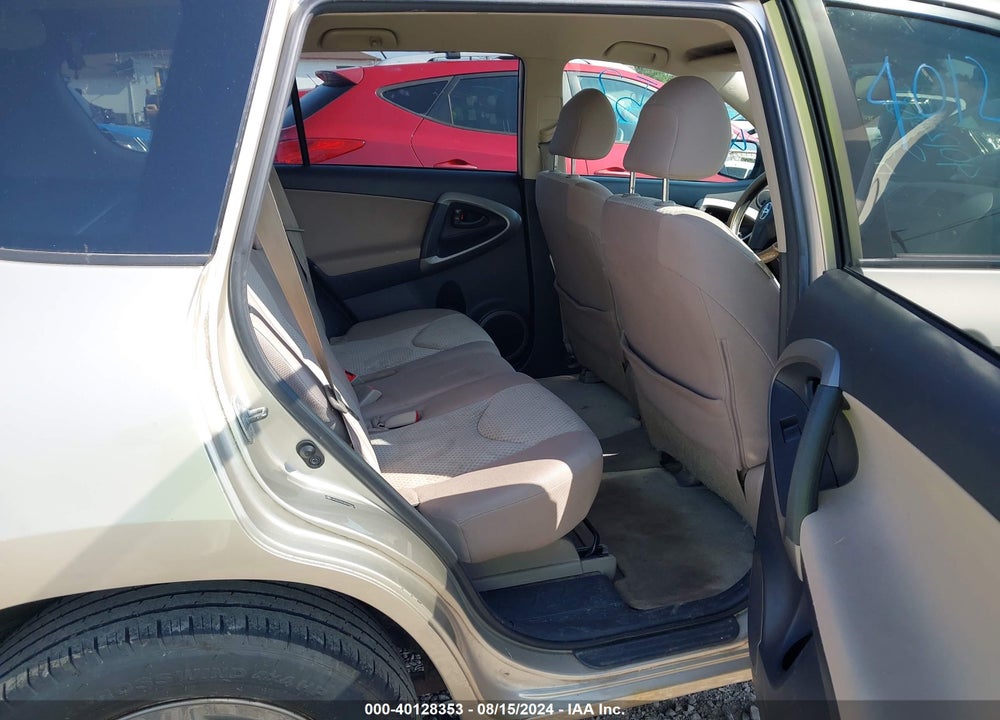 2008 TOYOTA RAV4 VIN: JTMZD33V585095027