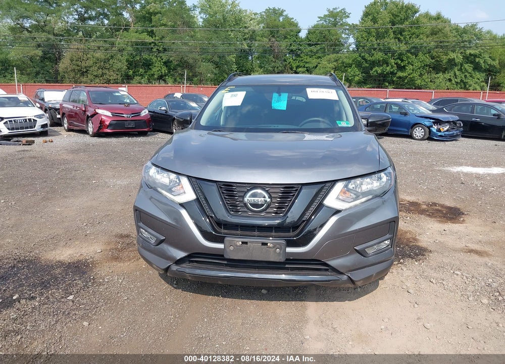 2018 NISSAN ROGUE SV VIN: 5N1AT2MVXJC755293