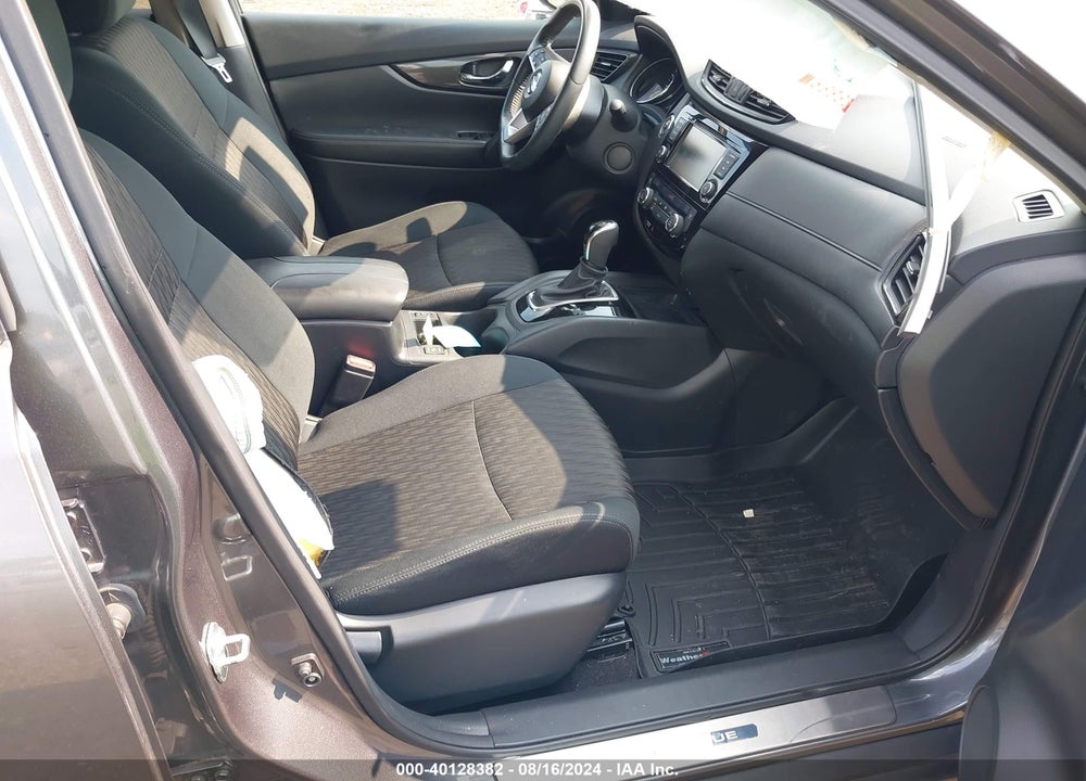 2018 NISSAN ROGUE SV VIN: 5N1AT2MVXJC755293