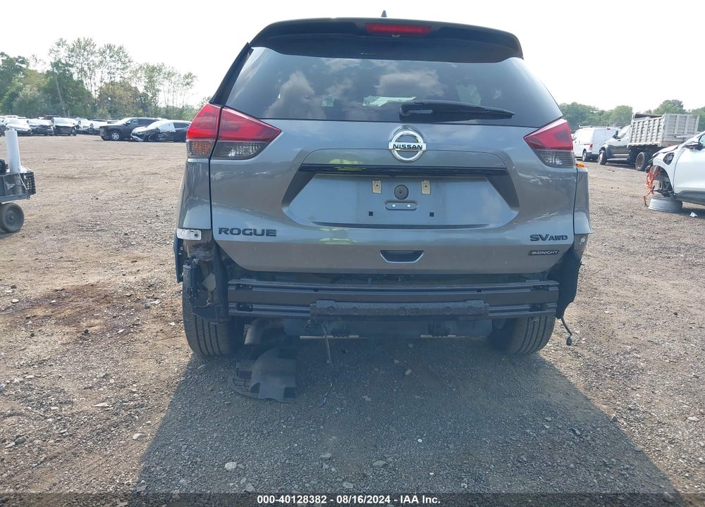 2018 NISSAN ROGUE SV VIN: 5N1AT2MVXJC755293