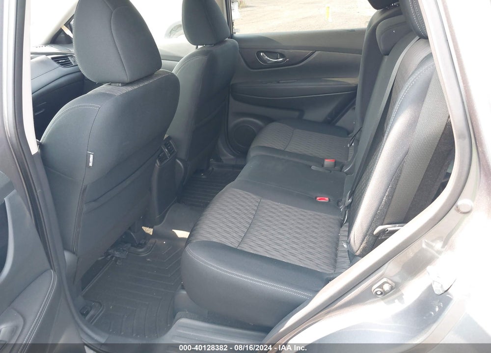 2018 NISSAN ROGUE SV VIN: 5N1AT2MVXJC755293