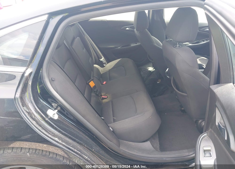 2018 CHEVROLET MALIBU LT VIN: 1G1ZD5ST4JF159577