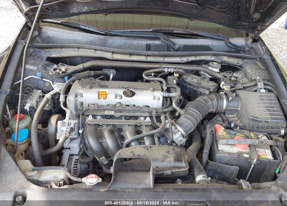 2011 HONDA ACCORD VIN: 1HGCS1B7XBA007835