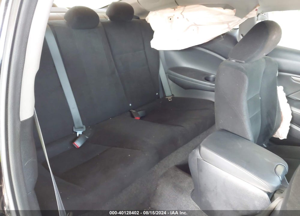 2011 HONDA ACCORD VIN: 1HGCS1B7XBA007835