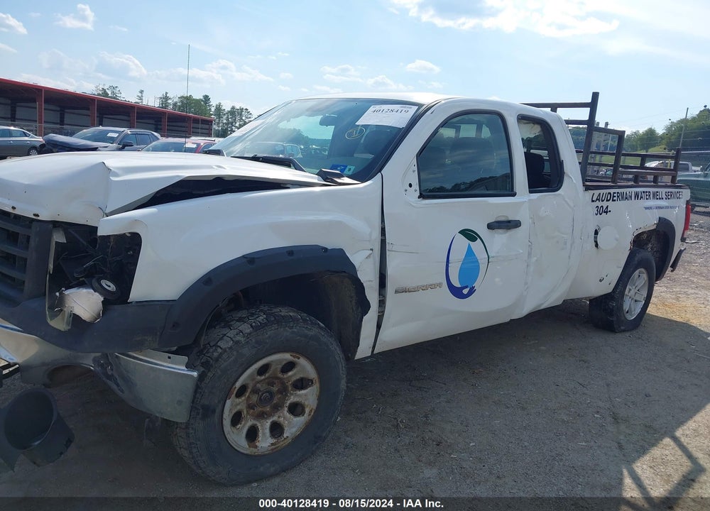 2010 GMC SIERRA 1500 WORK TRUCK VIN: 1GTSKTEA3AZ270360