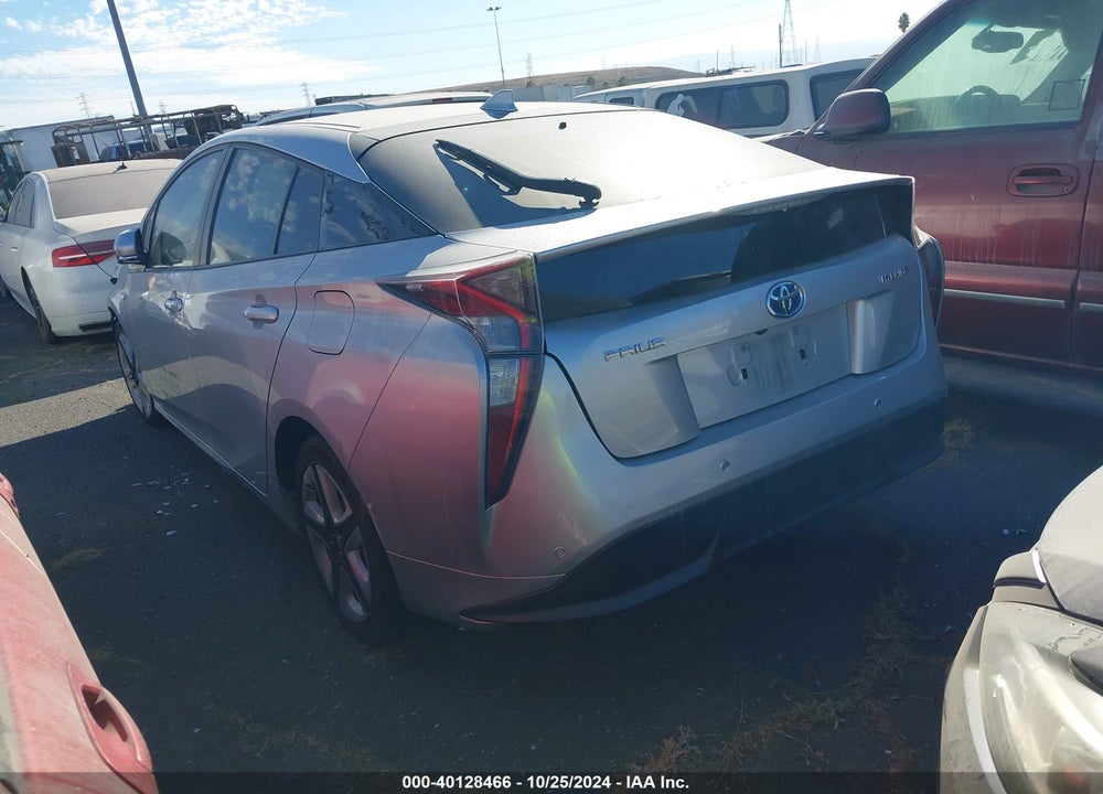 2018 TOYOTA PRIUS THREE TOURING VIN: JTDKARFU9J3058645