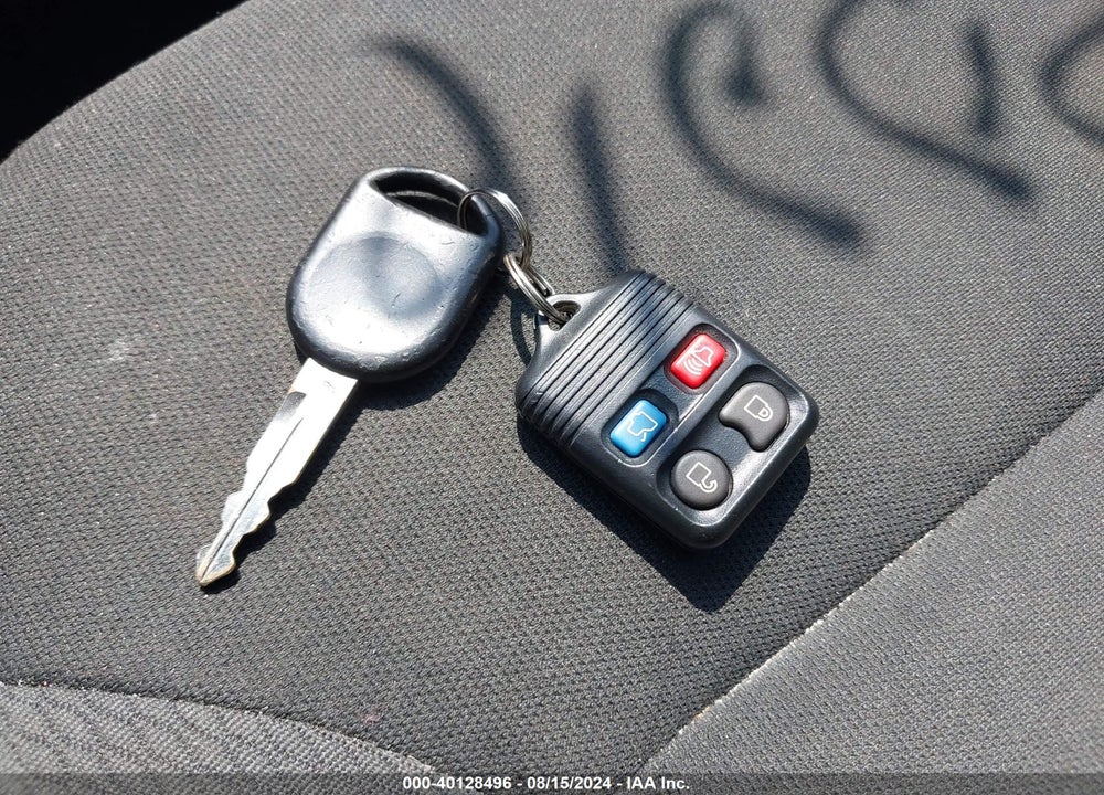 2009 FORD FOCUS SES VIN: 1FAHP36N69W228989