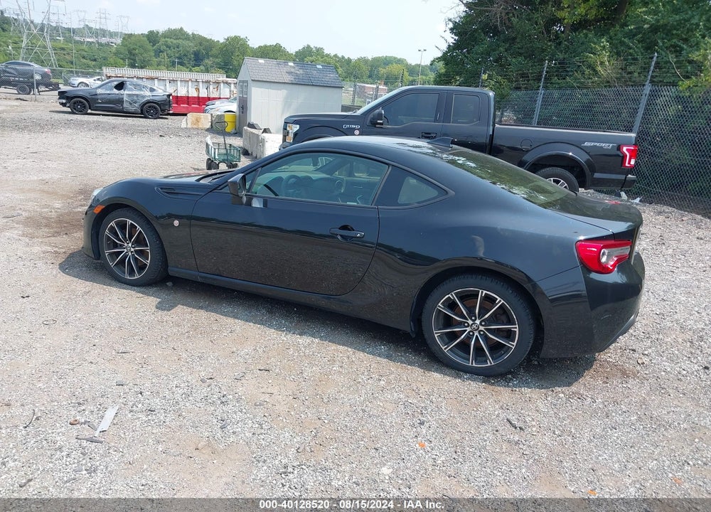 2017 TOYOTA 86 VIN: JF1ZNAA1XH9701325
