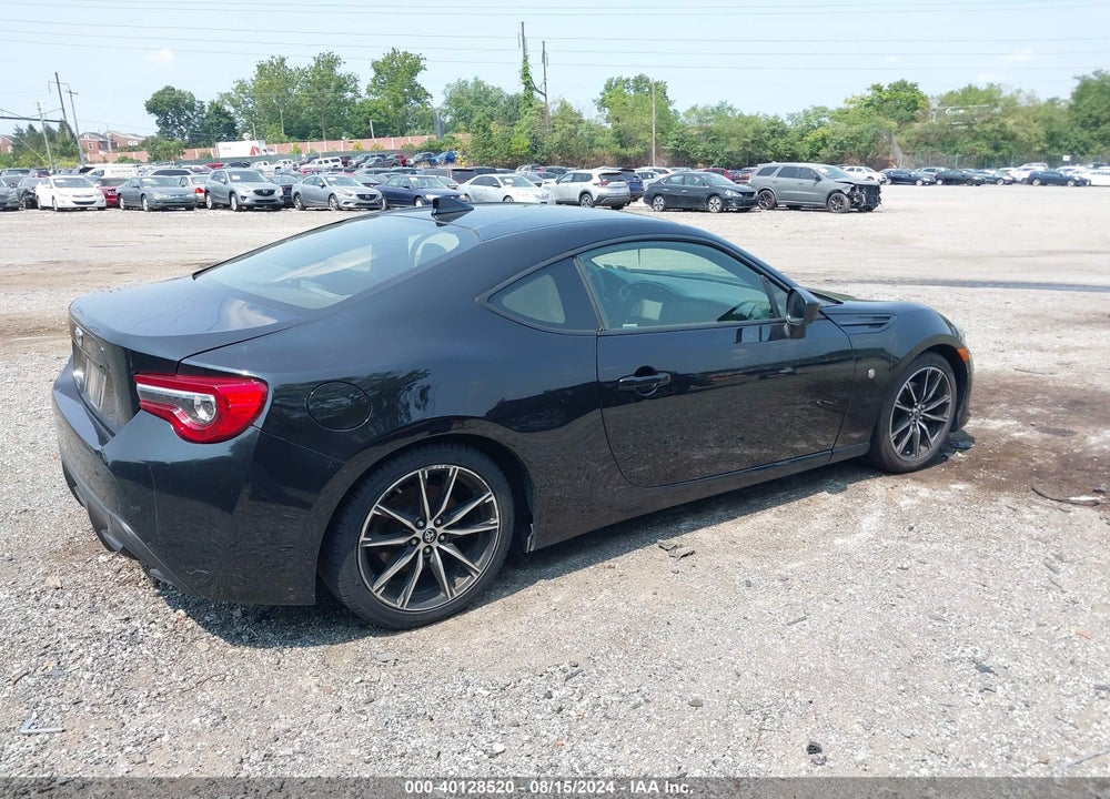 2017 TOYOTA 86 VIN: JF1ZNAA1XH9701325
