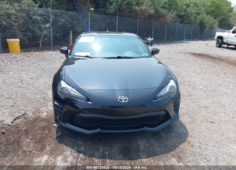 2017 TOYOTA 86 VIN: JF1ZNAA1XH9701325