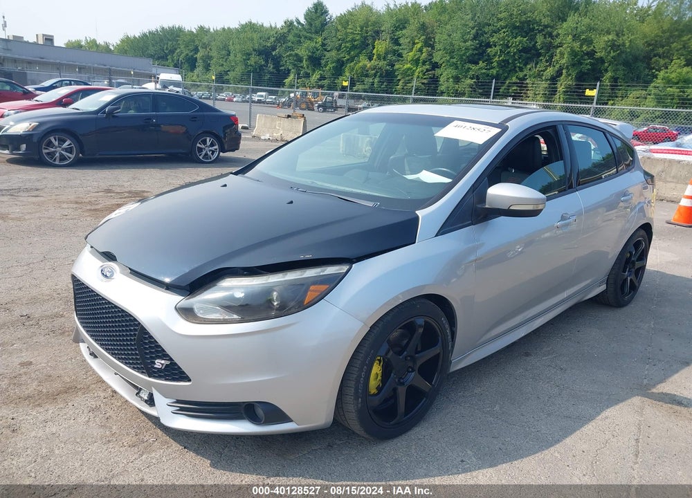 2013 FORD FOCUS ST VIN: 1FADP3L90DL221455