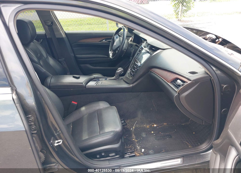 2017 CADILLAC CTS LUXURY VIN: 1G6AX5SX0H0128518