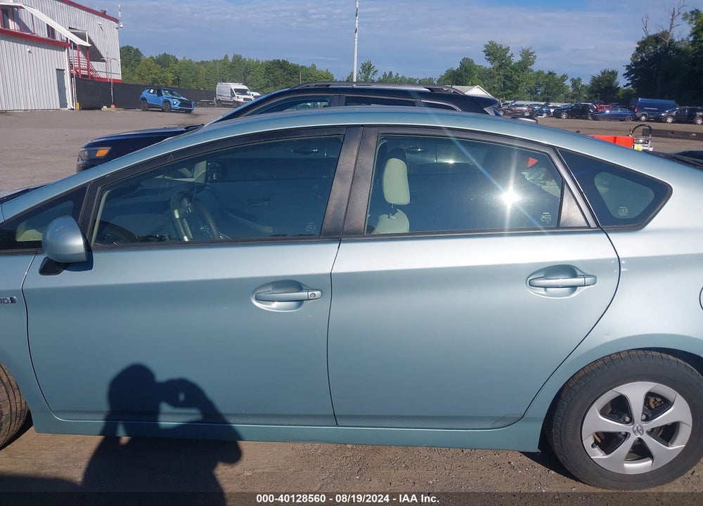 2015 TOYOTA PRIUS THREE VIN: JTDKN3DU6F1897594