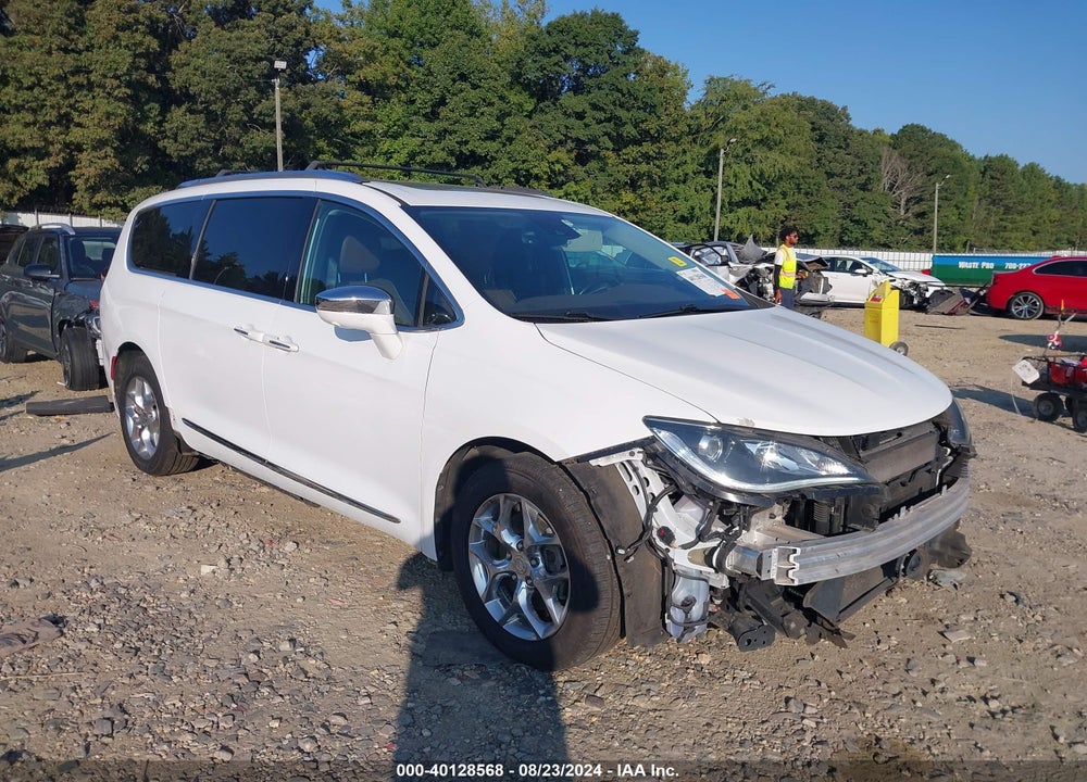 2017 CHRYSLER PACIFICA LIMITED VIN: 2C4RC1GG9HR560138