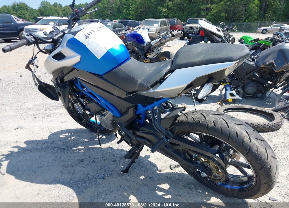 2022 ZHEJIANG SL300 VIN: LCEPDPL19N6001605
