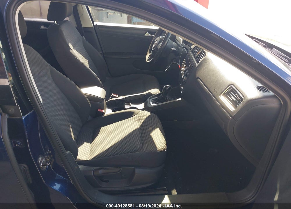 2013 VOLKSWAGEN JETTA VIN: 3VW2K7AJ2DM355576
