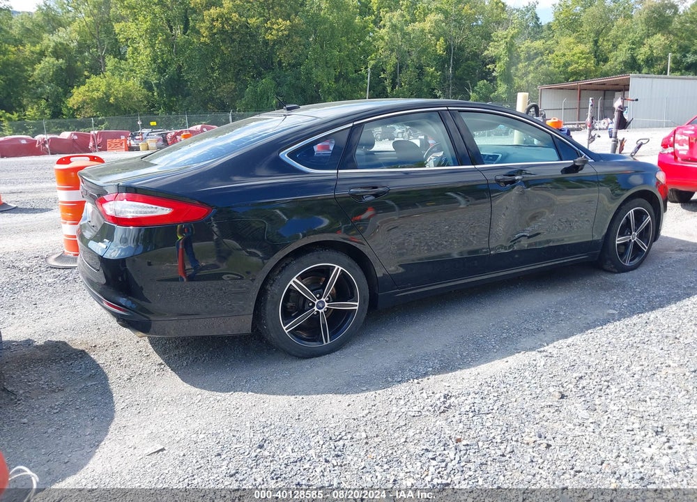 2014 FORD FUSION SE VIN: 1FA6P0HD7E5385909