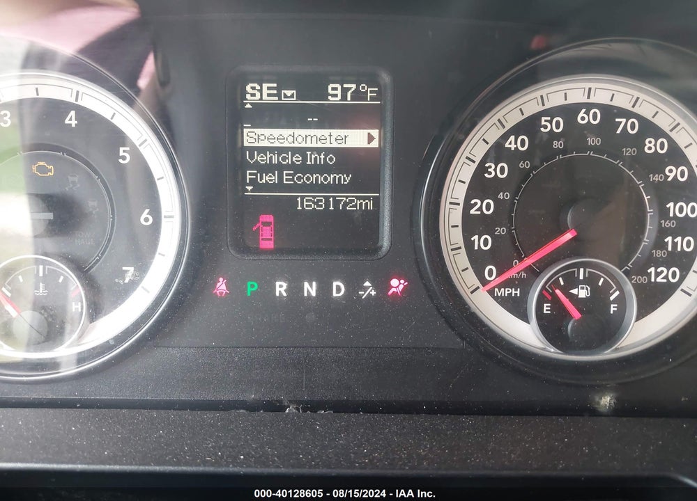 2014 RAM 1500 SLT VIN: 1C6RR6GT9ES366123