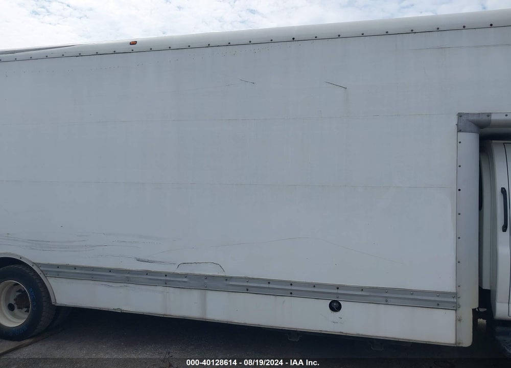 2005 GMC C5500 VIN: 1GDG5C1E45F905756