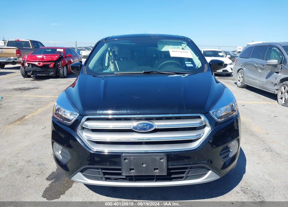 2017 FORD ESCAPE SE VIN: 1FMCU0G9XHUC52750
