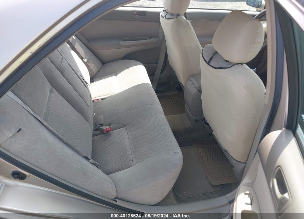 2003 TOYOTA CAMRY LE VIN: JTDBE32K430158131