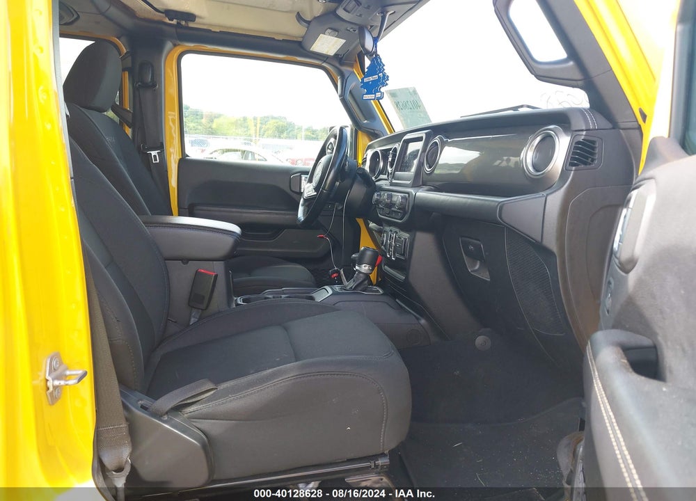 2020 JEEP WRANGLER UNLIMITED SAHARA VIN: 1C4HJXEN0LW160491