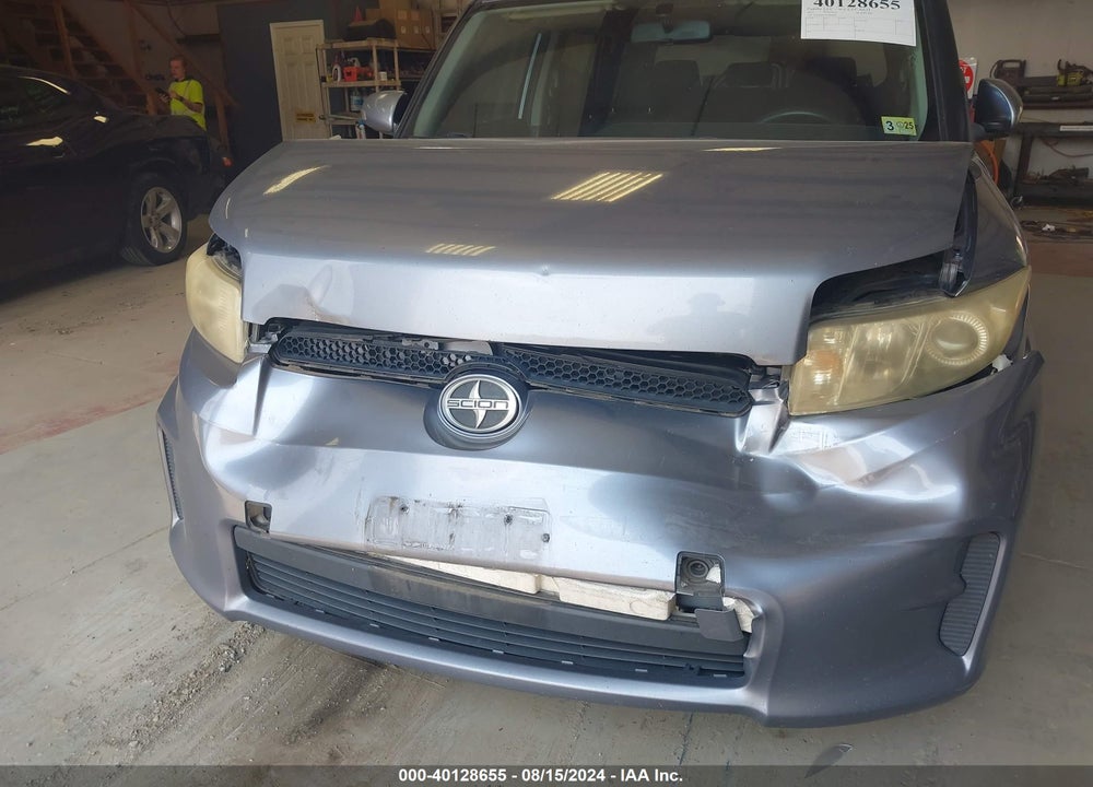 2012 SCION XB VIN: JTLZE4FEXCJ002652