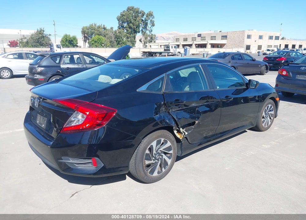 2018 HONDA CIVIC LX VIN: 2HGFC2F63JH547867