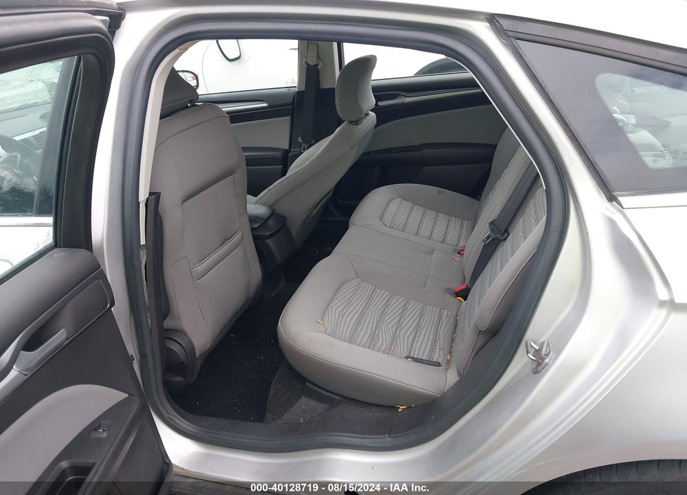 2016 FORD FUSION VIN: 3FA6P0G70GR147380