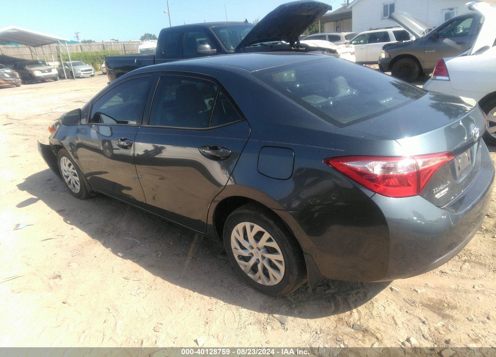 2017 TOYOTA COROLLA LE VIN: 5YFBURHE0HP696491