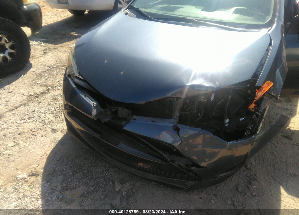 2017 TOYOTA COROLLA LE VIN: 5YFBURHE0HP696491