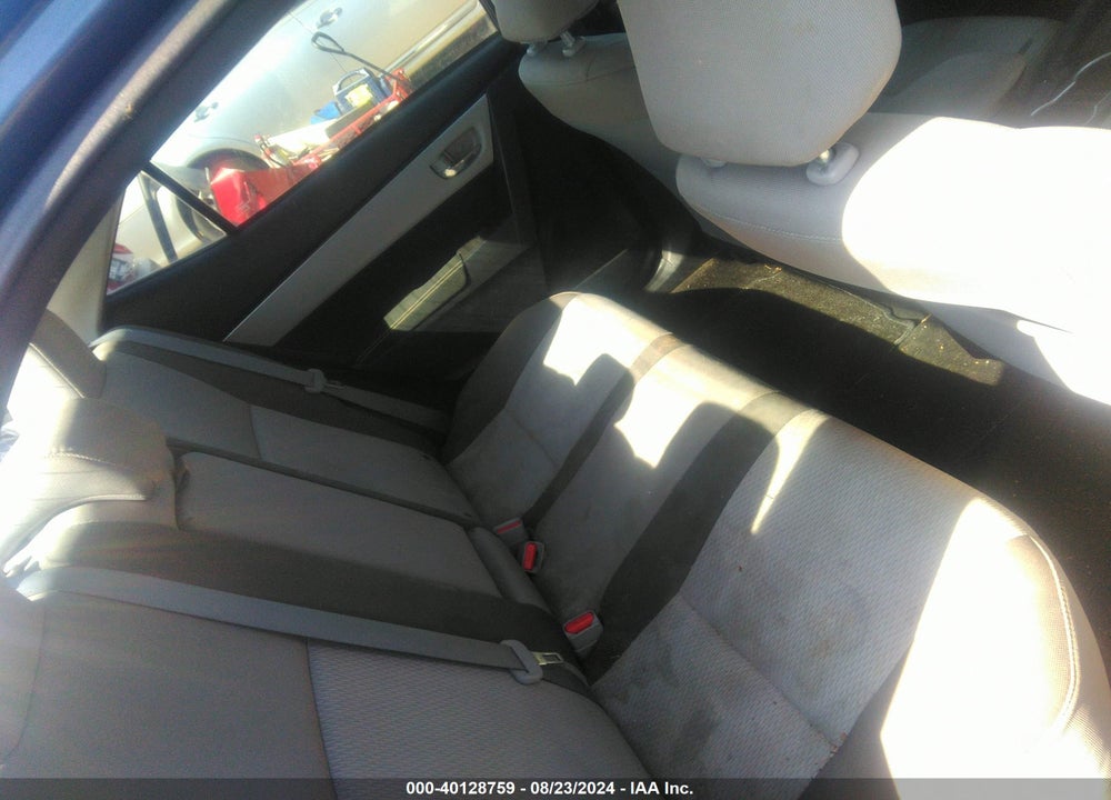2017 TOYOTA COROLLA LE VIN: 5YFBURHE0HP696491