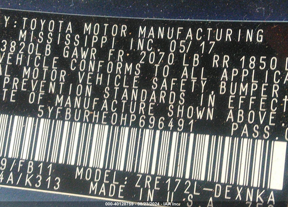 2017 TOYOTA COROLLA LE VIN: 5YFBURHE0HP696491