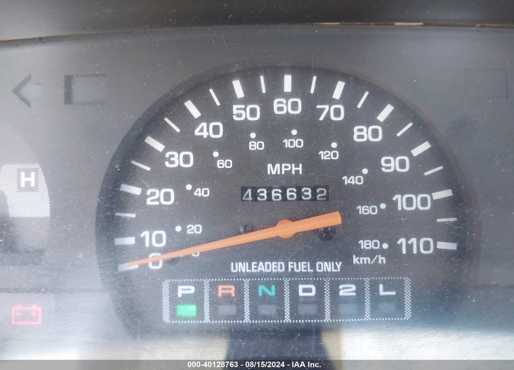 1992 TOYOTA PICKUP 1/2 TON LNG WHEELBASE DLX VIN: JT4RN82P6N5052177