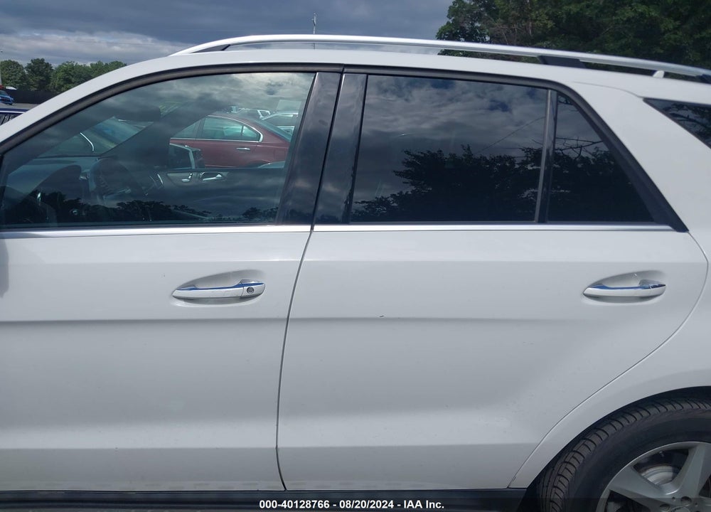 2016 MERCEDES-BENZ GLE 350 4MATIC VIN: 4JGDA5HB7GA771427
