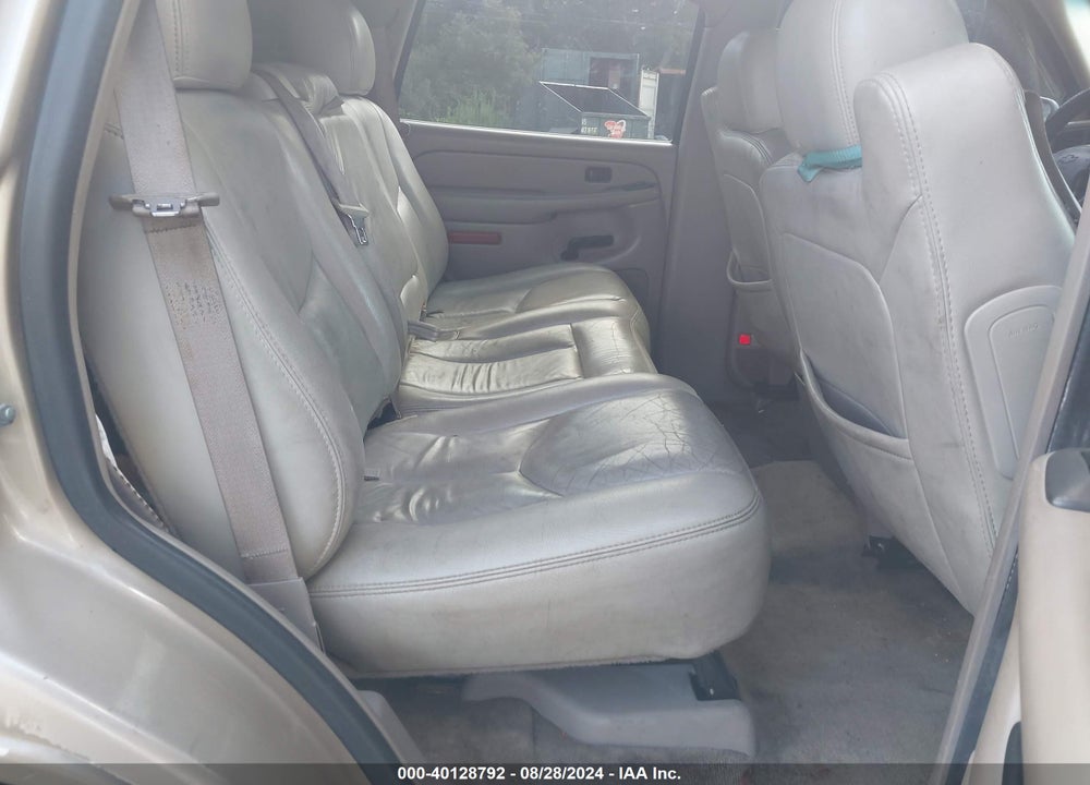 2005 CHEVROLET TAHOE LT VIN: 1GNEK13T05J121535