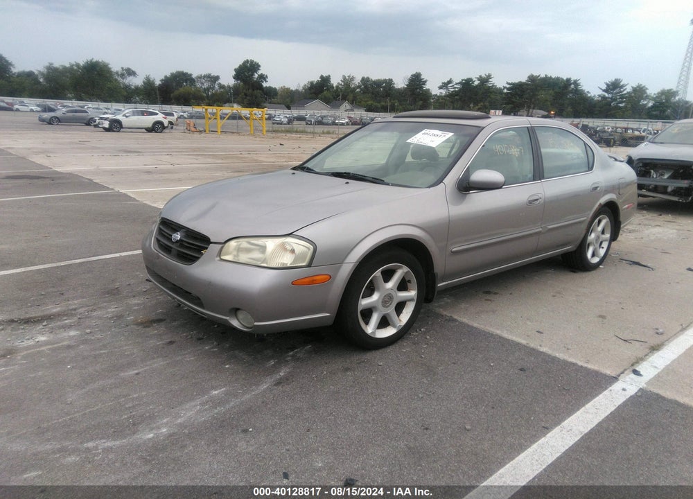 2001 NISSAN MAXIMA SE VIN: JN1CA31AX1T306905