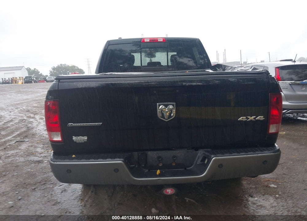 2013 RAM 1500 SLT VIN: 1C6RR7LT2DS502585