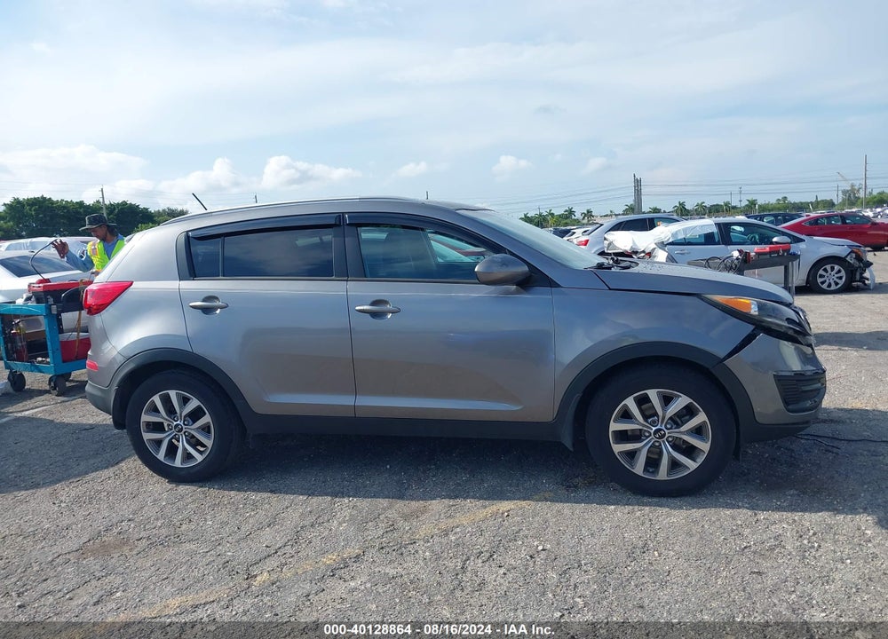2016 KIA SPORTAGE LX VIN: KNDPB3AC6G7846301