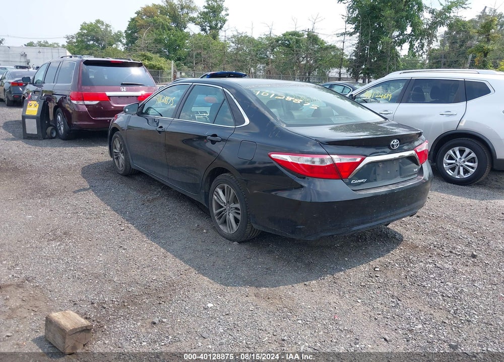 2015 TOYOTA CAMRY SE VIN: 4T1BF1FK8FU910742