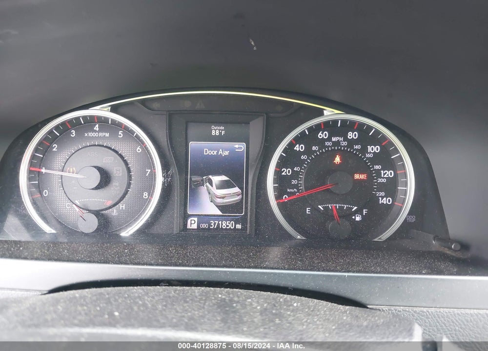 2015 TOYOTA CAMRY SE VIN: 4T1BF1FK8FU910742