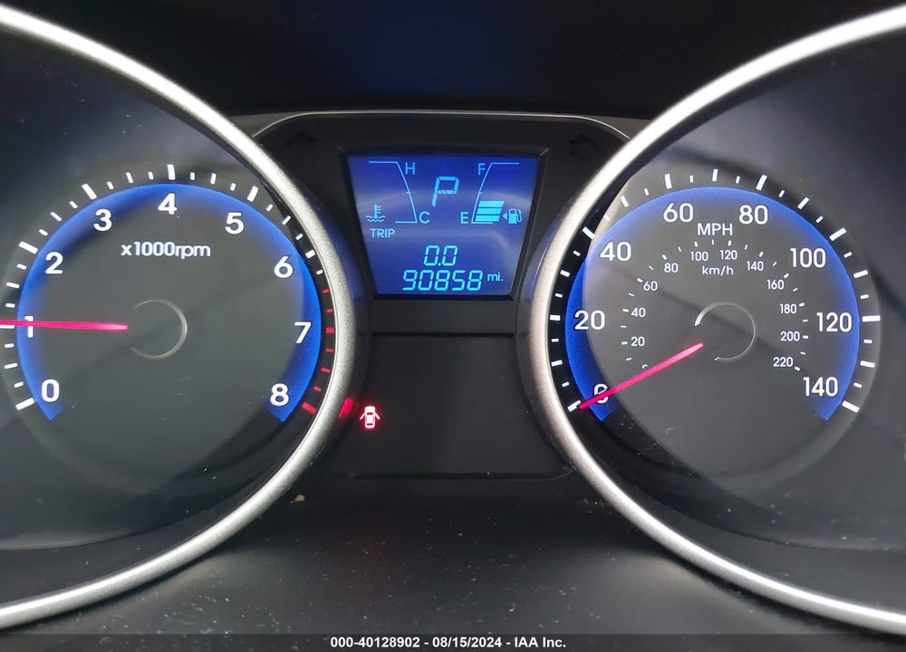 2014 HYUNDAI TUCSON SE VIN: KM8JU3AG5EU891985
